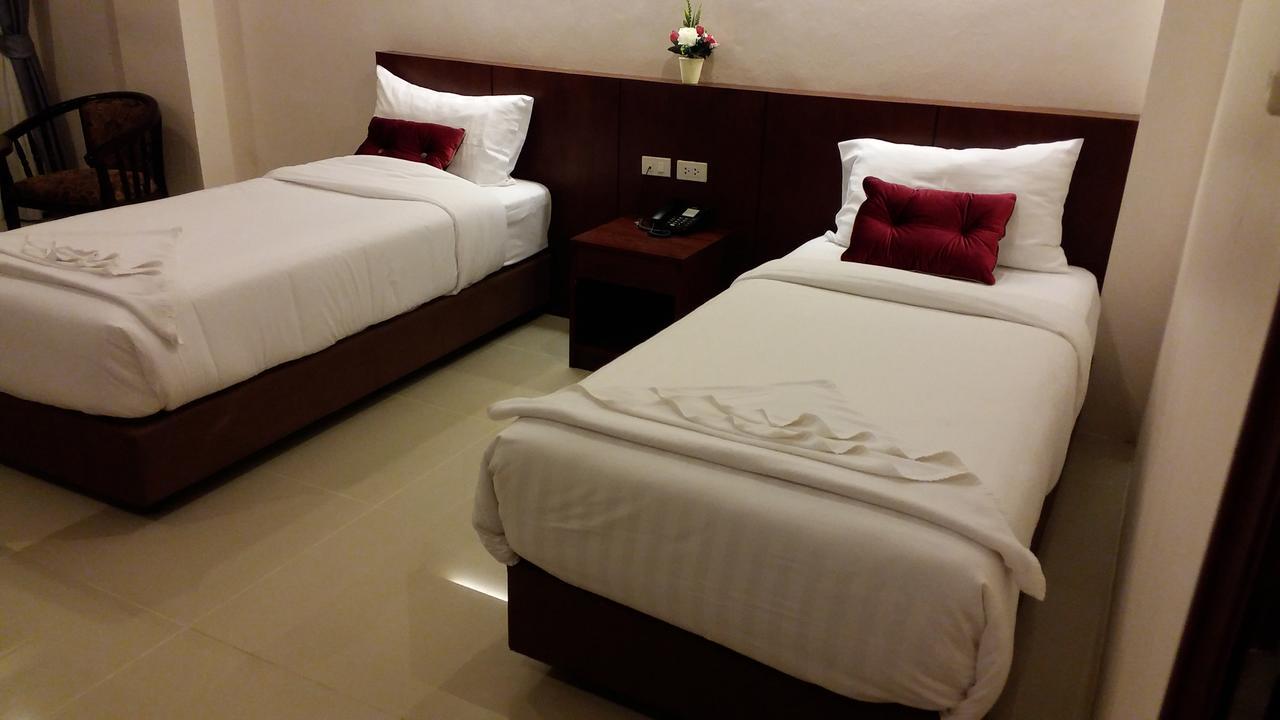 7 Sky Residency Hotel Patong ภายนอก รูปภาพ