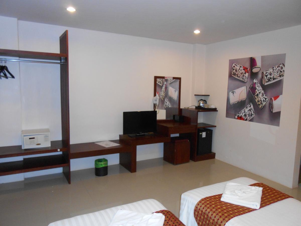 7 Sky Residency Hotel Patong ภายนอก รูปภาพ