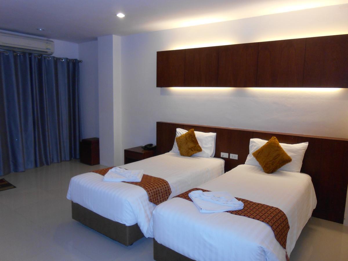7 Sky Residency Hotel Patong ภายนอก รูปภาพ