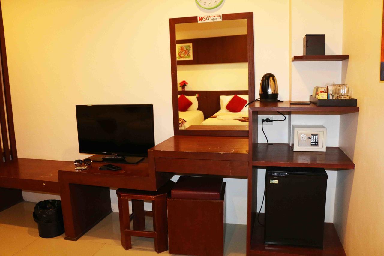 7 Sky Residency Hotel Patong ภายนอก รูปภาพ