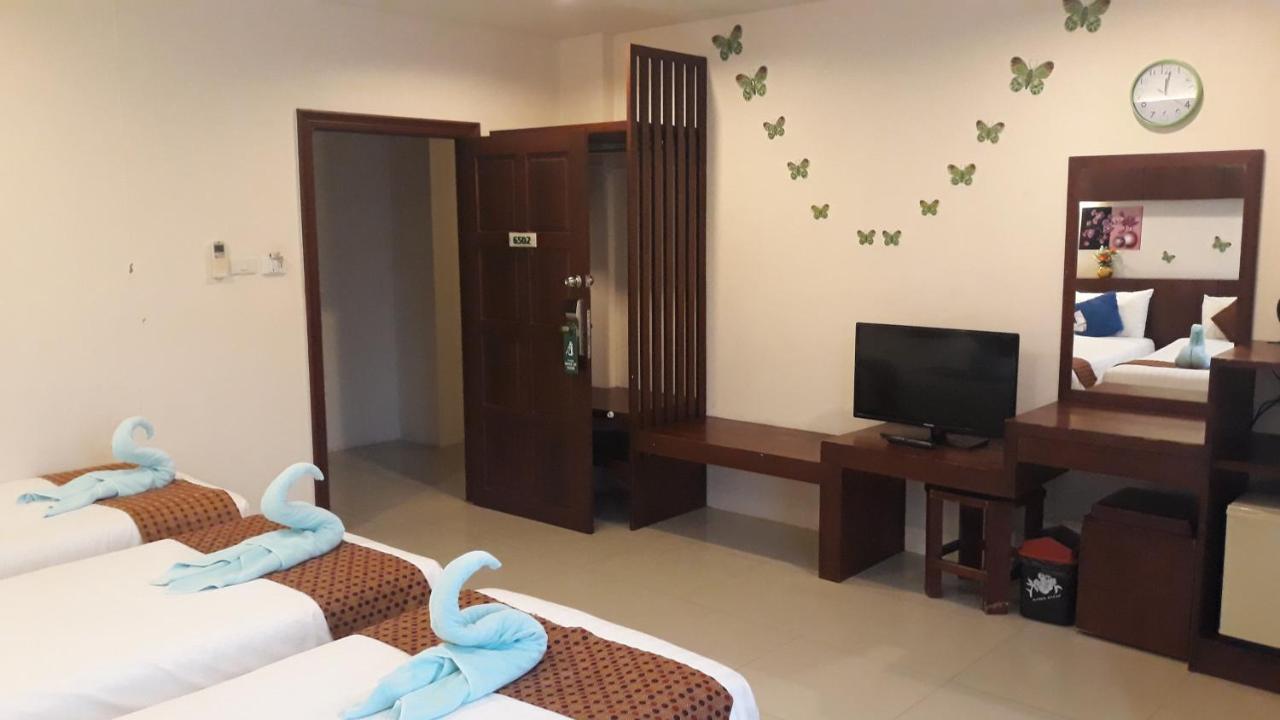 7 Sky Residency Hotel Patong ภายนอก รูปภาพ