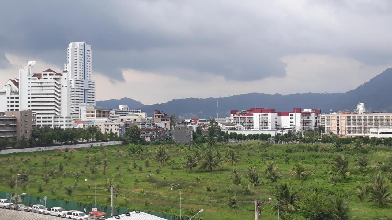 7 Sky Residency Hotel Patong ภายนอก รูปภาพ