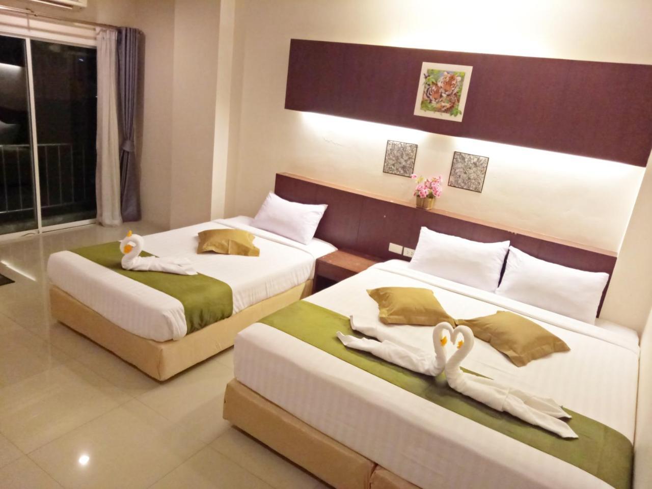 7 Sky Residency Hotel Patong ภายนอก รูปภาพ