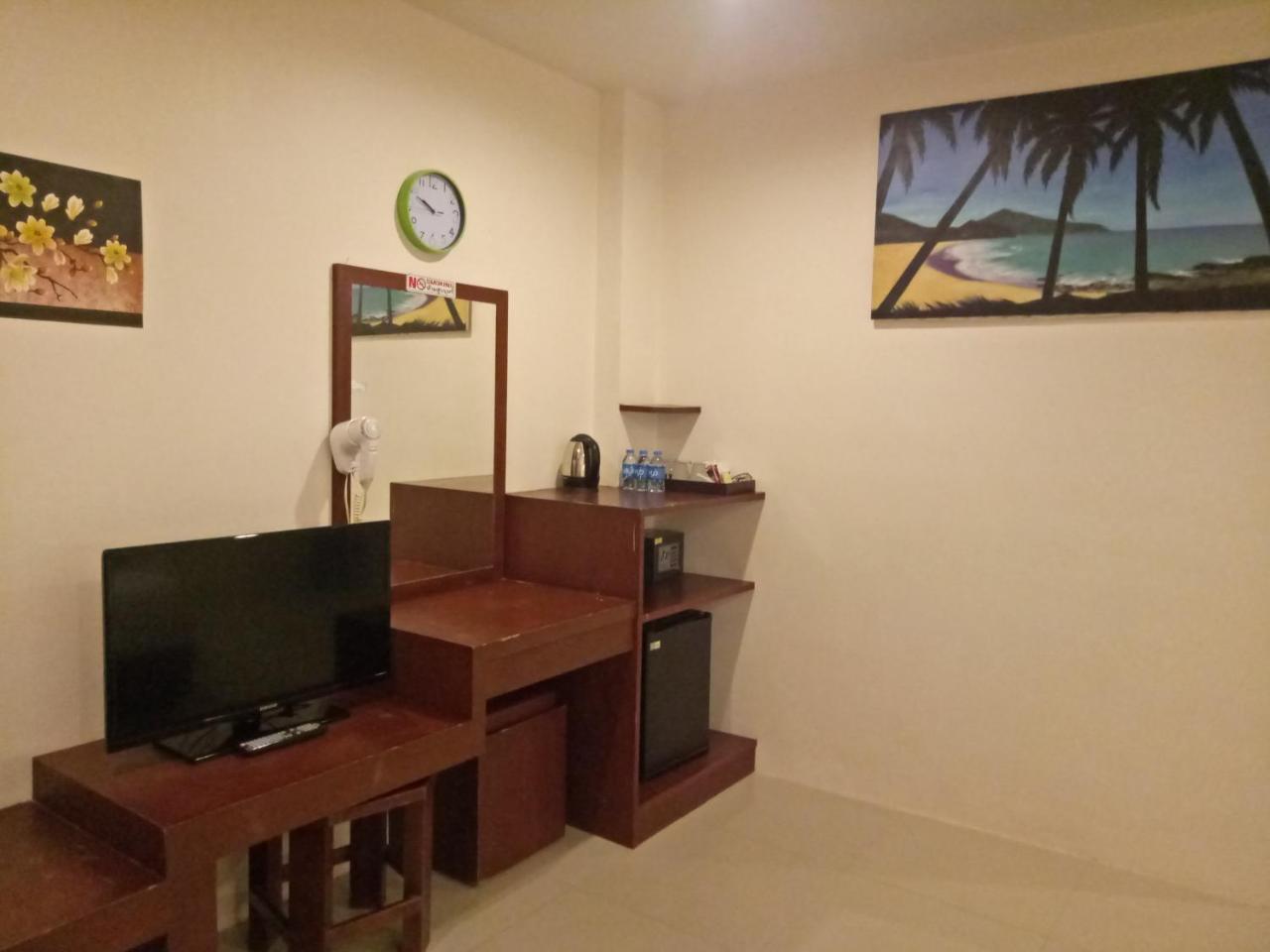 7 Sky Residency Hotel Patong ภายนอก รูปภาพ