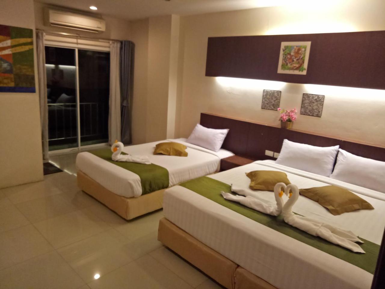 7 Sky Residency Hotel Patong ภายนอก รูปภาพ